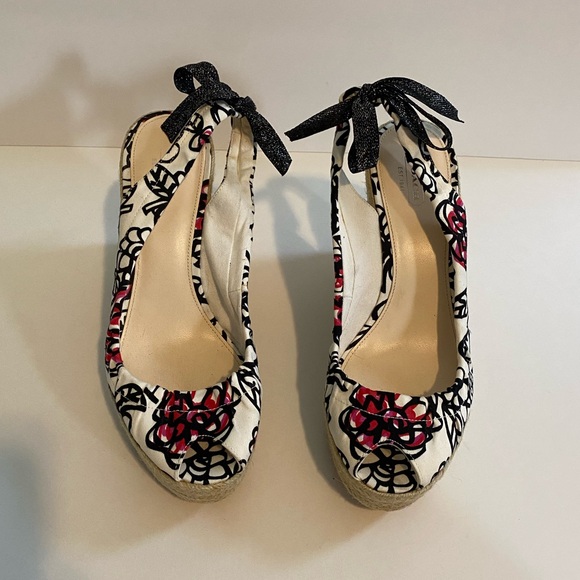 Coach Maritza Poppy Flower Wedge Sandals - Picture 2 of 9